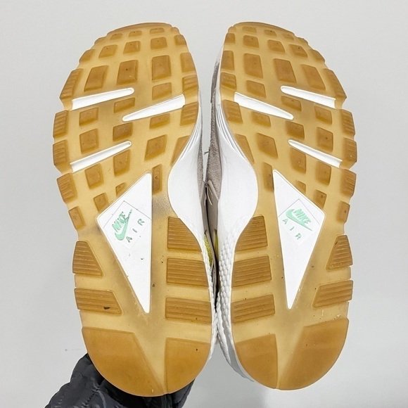 NIKE Air Huarache Run PRM Premium Metallic Silver Sunset Glow Size 7.5 - Picture 10 of 13